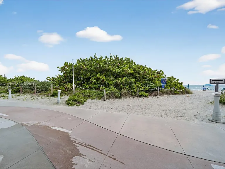 6767 Collins Ave #1609 — Photo 24