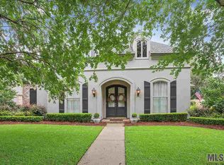 1607 Meadow Lake Dr, Zachary, LA 70791