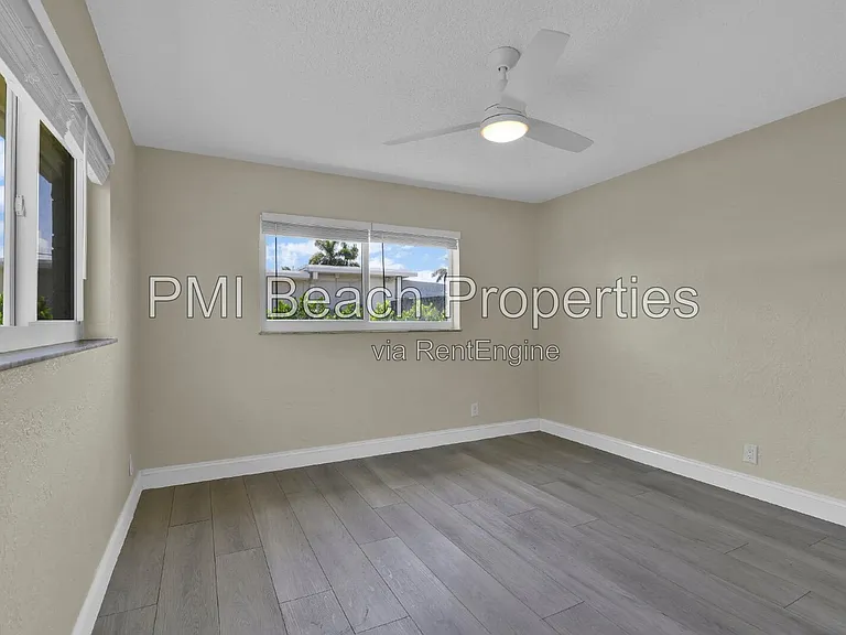 350 NE 29th St — Photo 15