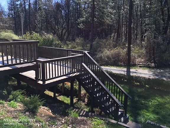 3rd image of 12936 Hidden Valley Rd