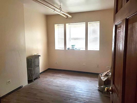 4th image of 2773 University Ave #1