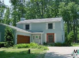 6241 Wildrose Ln, Fort Gratiot, MI 48059