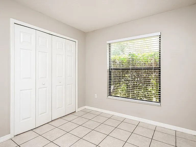 805 Mountbatten Ln — Photo 14
