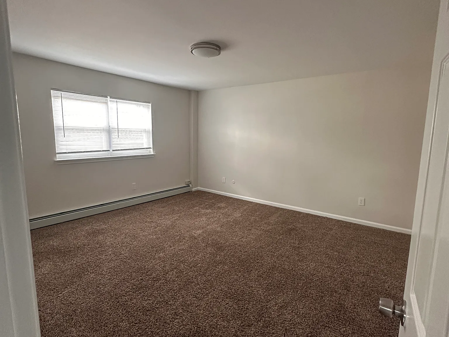 2 bed, $1,650 — Photo 3