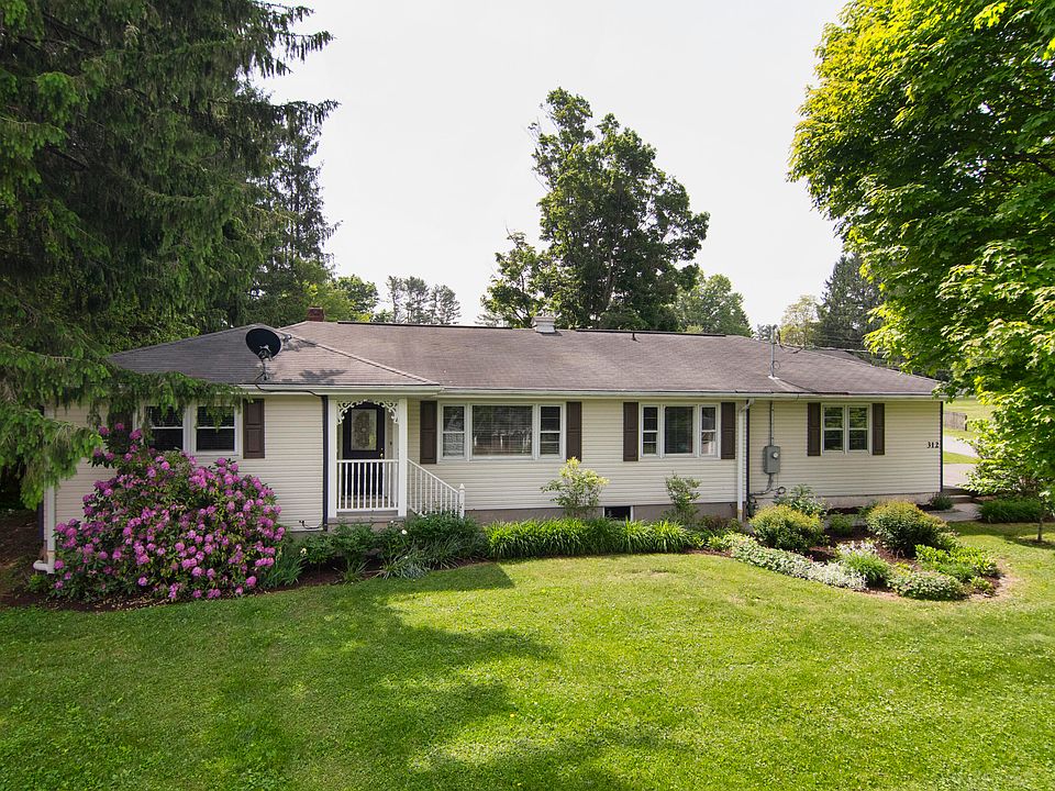1st image of 312 Holt Ln