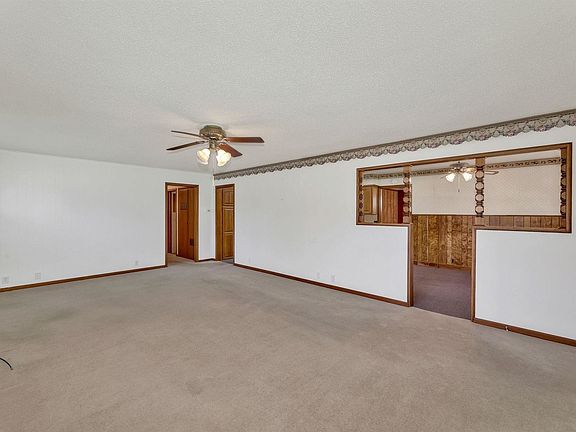 3rd image of 3431 N Coolidge Ave