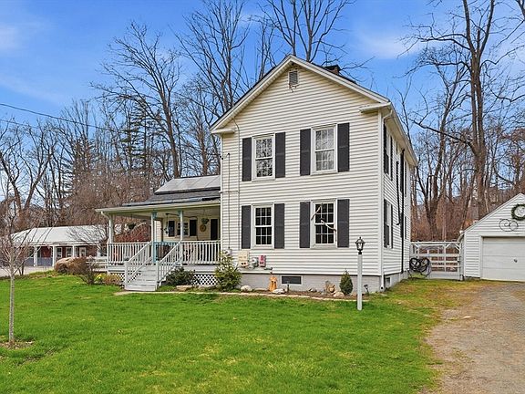 3rd image of 24 Worthington Rd