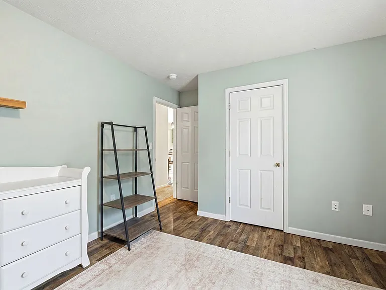 75 Brendan Ln — Photo 13