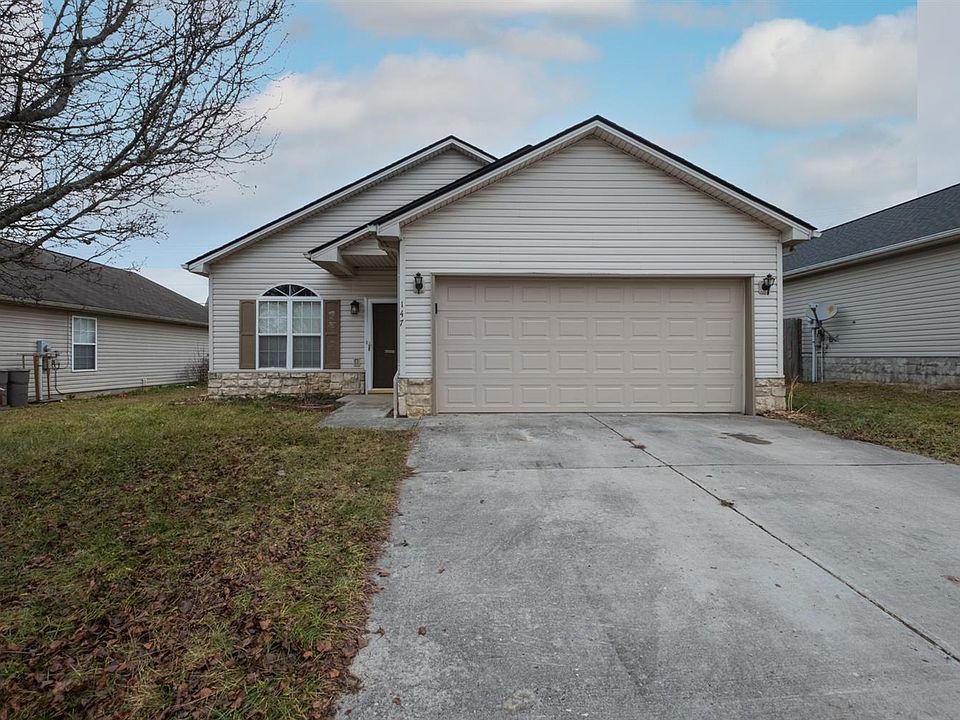 1st image of 147 Richfields Ave