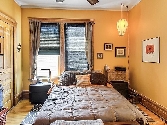 5th image of 1644 W Balmoral Ave