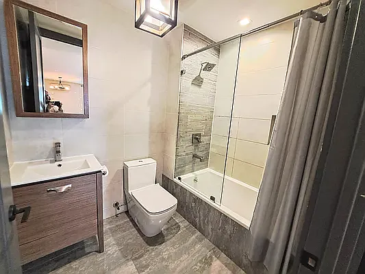 34 Melrose St #1F — Photo 8