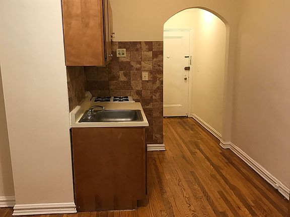 5th image of 4129 41st St Sunnyside Queens Ny 11104 #1FL