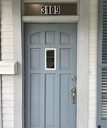 2nd image of 3109 Broadway St