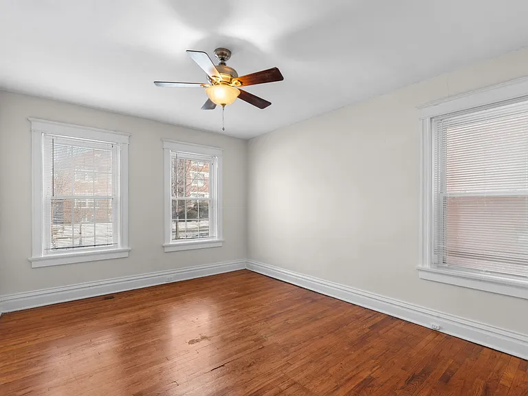 Bedroom 2of 3