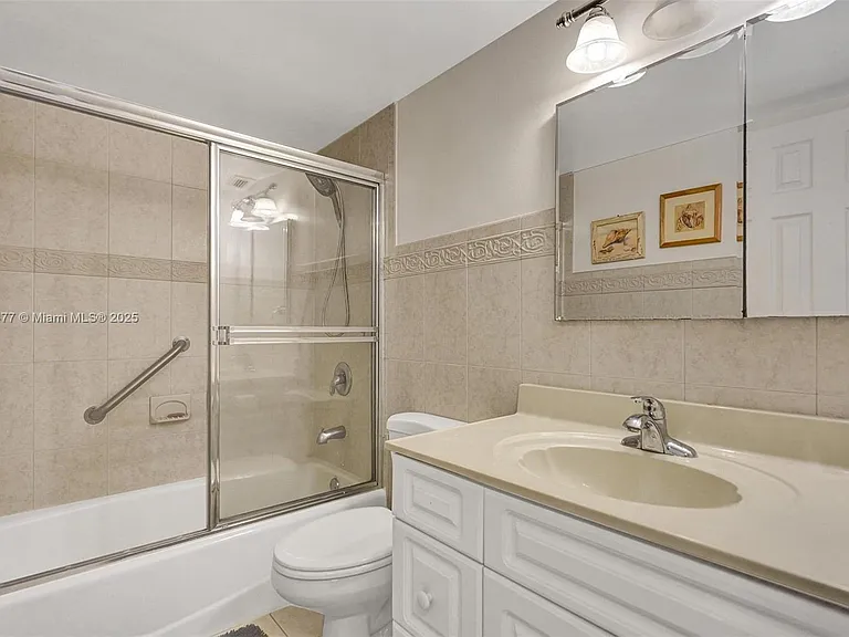 3180 S Ocean Dr #1504 — Photo 11