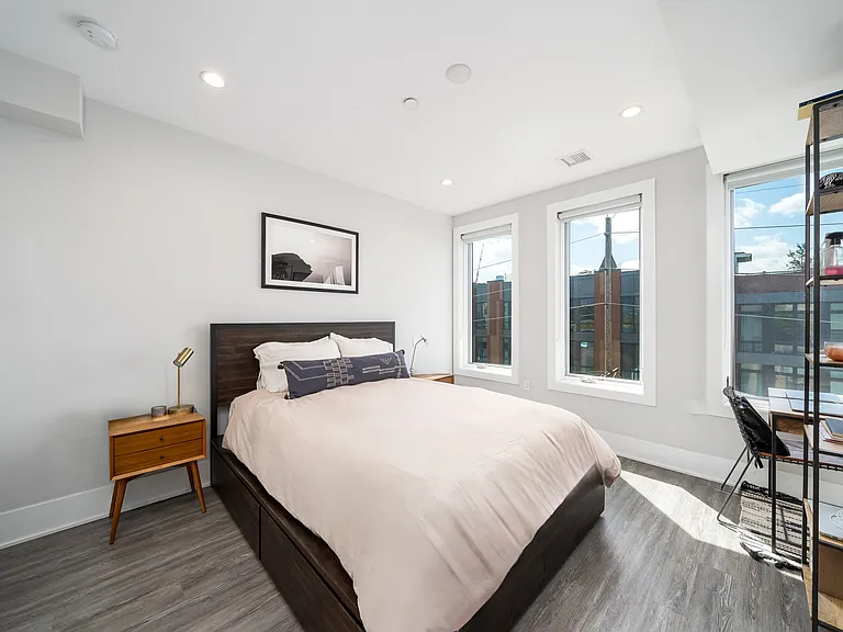 77 Madison St #3 — Photo 6