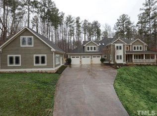 2202 Ridgewood Rd, Chapel Hill, NC 27516