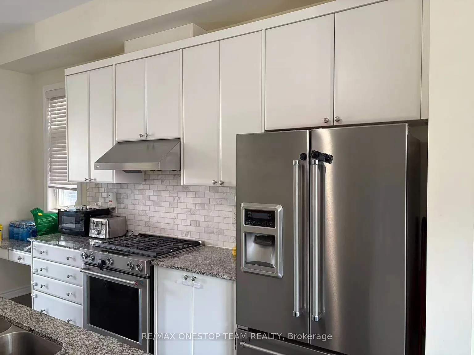 4 bed, $4,100 — Photo 2