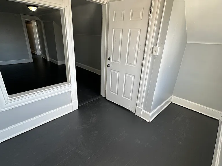 112 Shelley St #5A — Photo 16