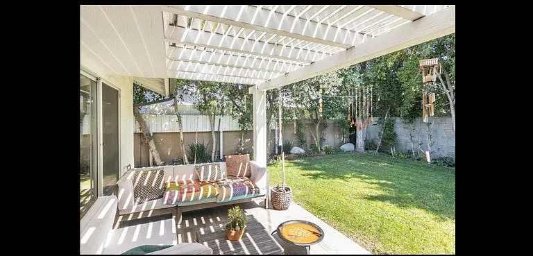 6624 Mammoth Ave — Photo 7