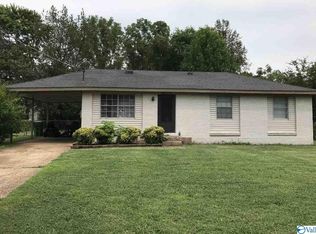 5038 Grizzard Rd NW, Huntsville, AL 35810