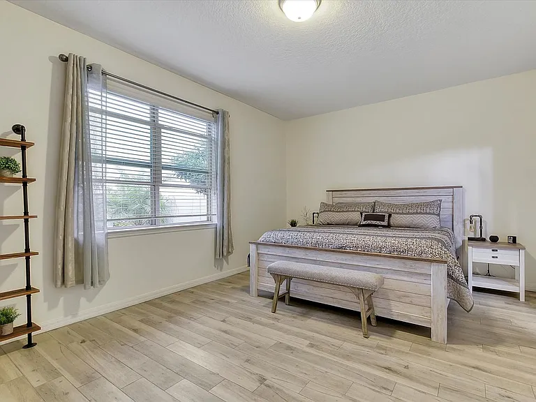 5611 Barletta Dr — Photo 15