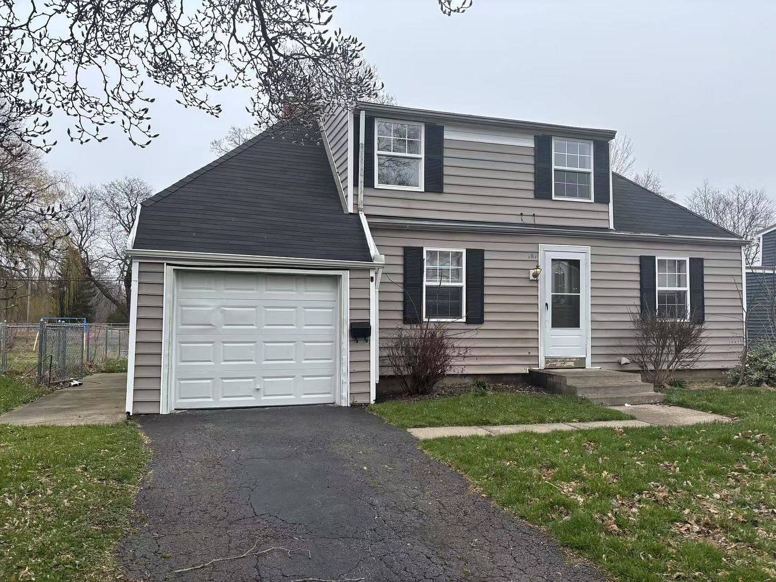 181 Alpine Rd, Rochester, NY 14612 | Zillow