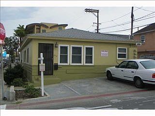 2nd image of 715 S El Carmel Pl