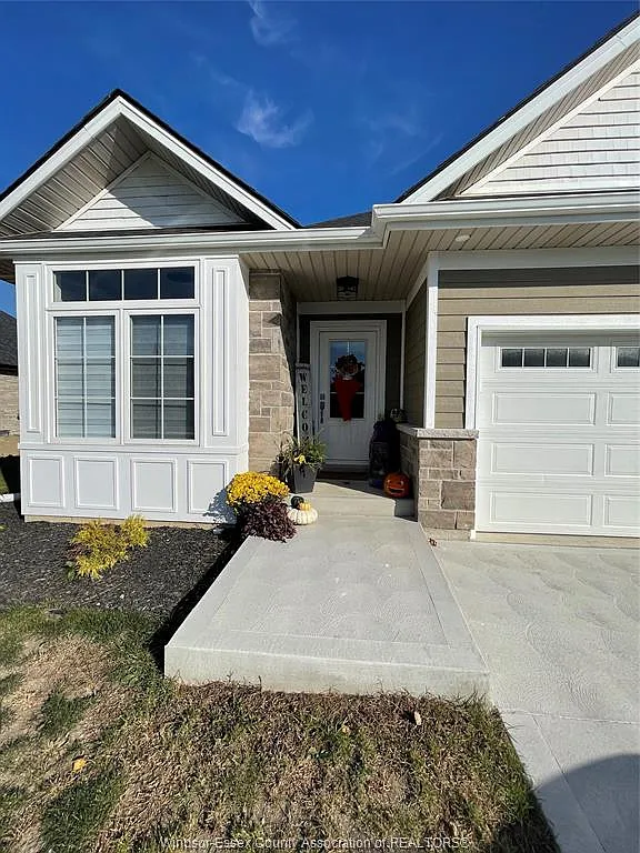 4 bed, 1440 sqft, $2,850 — Photo 2