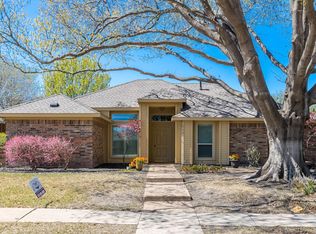 208 Simmons Dr, Coppell, TX 75019