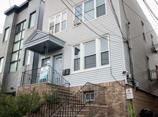 723 Garfield Ave #1, Jersey City, NJ 07305