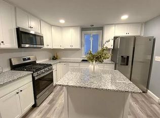 145 Dunnell Ave UNIT 2, Pawtucket, RI 02860