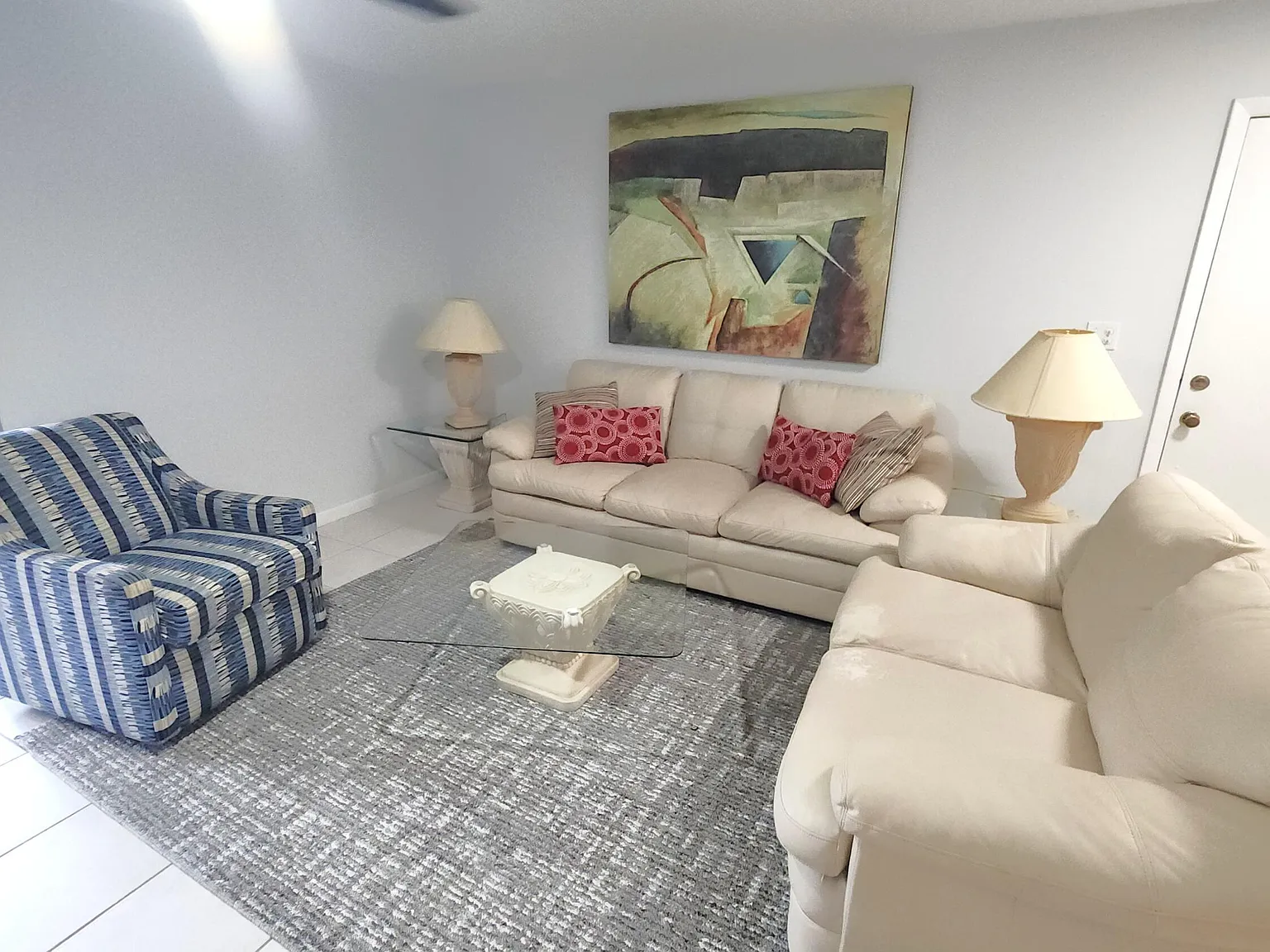 2 bed, 2.0 bath, 1090 sqft, $2,500 — Photo 3