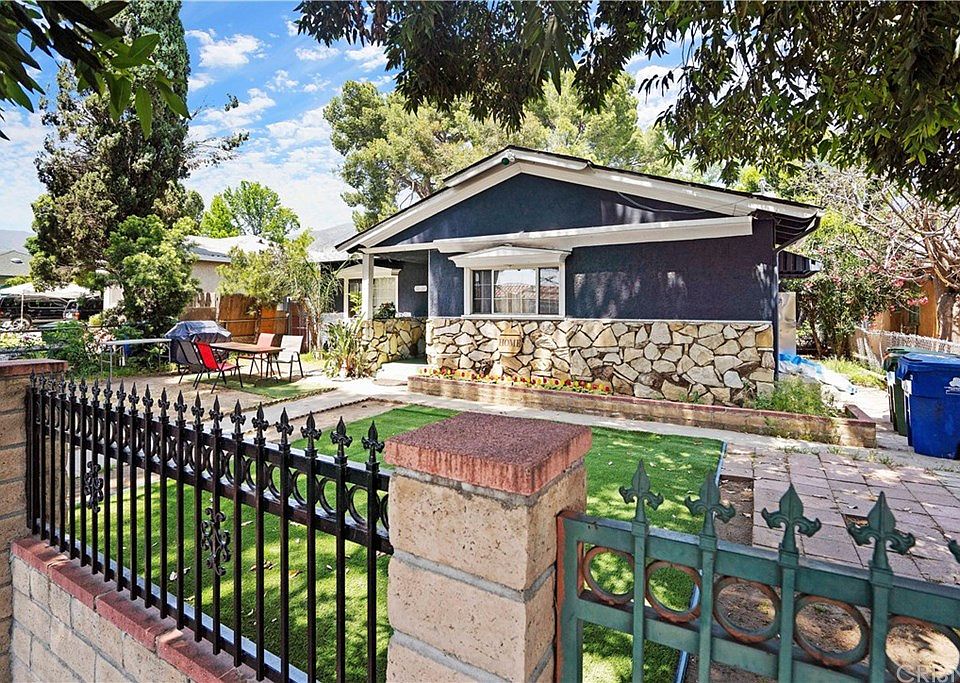 13238 Gladstone Ave, Sylmar, CA 91342 Zillow