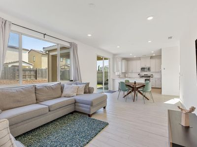 8793 Classical Way, Elk Grove, CA, 95757
