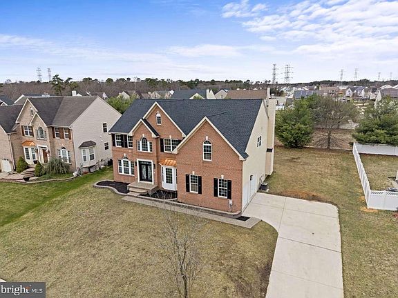 3rd image of 4 Box Turtle Ln