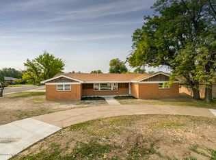 3004 4th Ave, Canyon, TX 79015