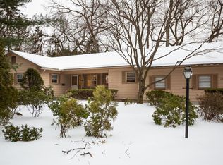 655 Converse St, Longmeadow, MA 01106