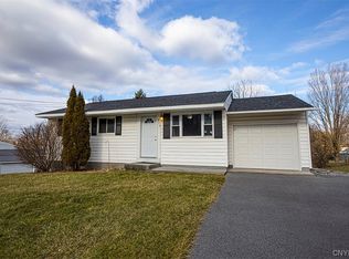 330 S Webber Dr, Chittenango, NY 13037