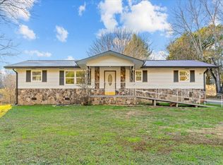 19 Bright Ln, Ringgold, GA 30736