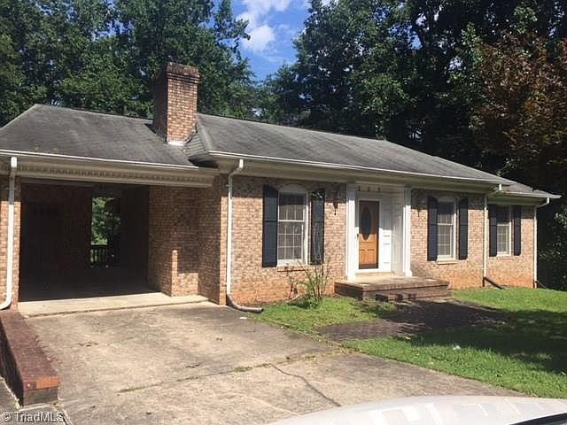 1st image of 203 Gaston St