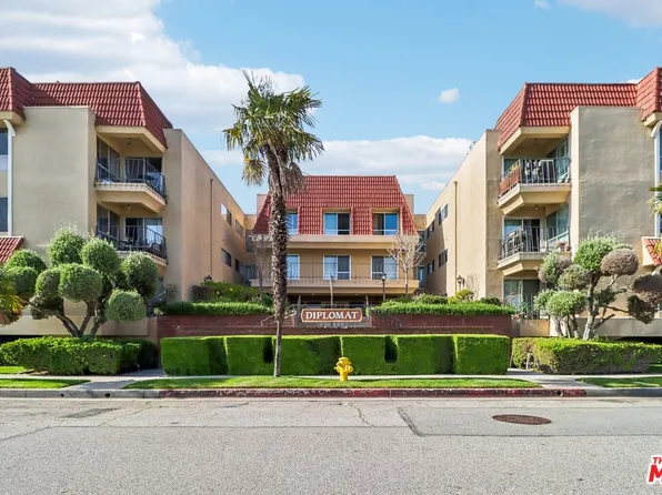 5845 Doverwood Dr Unit 218, Culver City, CA 90230