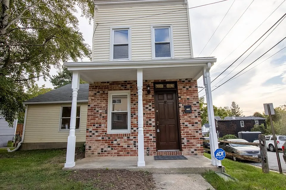 1112 Haverhill Rd