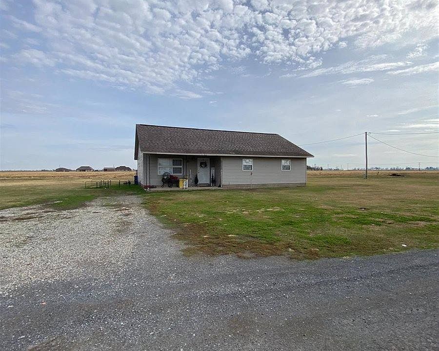 1st image of 1630 Clinton Dr