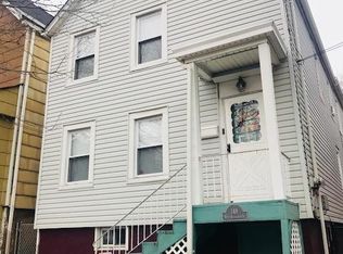 148 W Buchanan St, Staten Island, NY 10301