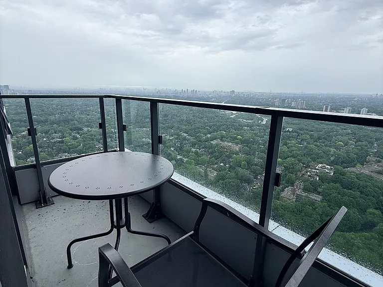 395 Bloor St E #4908 — Photo 12