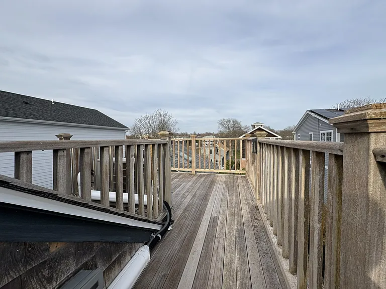 24A Houston Ave — Photo 15