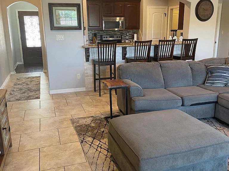 1430 Crescent Ridge Dr — Photo 10