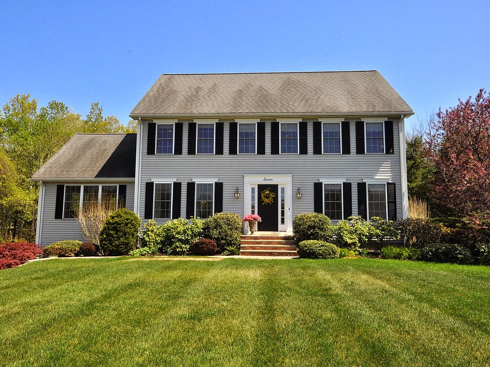 2nd image of 7 Mary Shepherd Rd