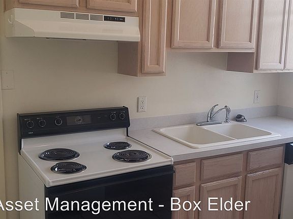 2nd image of 256 E 800 S APT A38